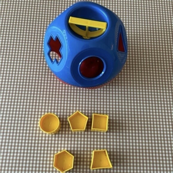 Vintage TUPPERWARE Shape-O-Ball Toy Shape Sorter Retro Educational ONLY 5 SHAPES - Picture 2 of 7